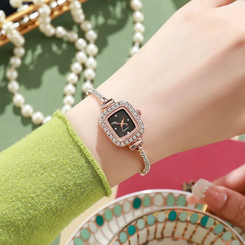 Elegant Quartz Wristwatches Luxury Bracelet Women's